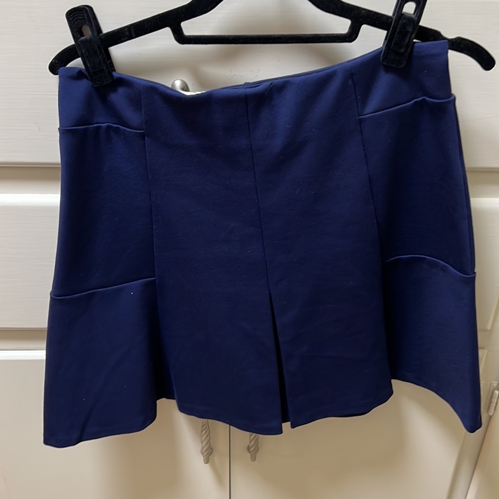 Navy Vineyard Vines Formal Skirt - Picture 2 of 3